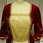 Historische Kleidung